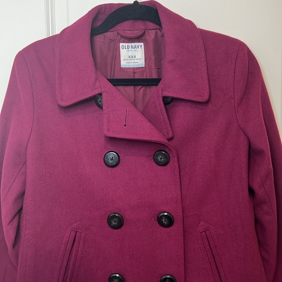 Old Navy Burgundy Peacoat Size Medium Petite - Picture 2 of 4